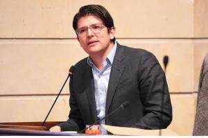 Magdalena manifiesta pesar y condena la violencia política tras la muerte del senador Miguel Uribe Turbay