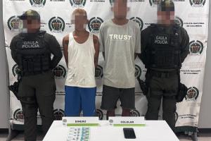 Caen dos jóvenes de 24 y 18 años señalados de extorsionar comerciantes en Cartagena