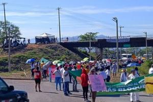 Marchas en La Guajira en contra de los bloqueos en Cerrejón. 