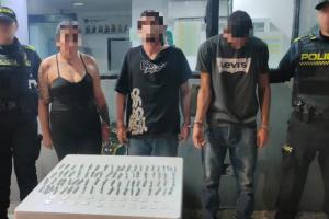 Encuentran drogas ocultas bajo las tablas del muelle turístico en el Centro Histórico de Cartagena  