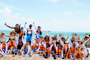 Niños cartageneros en San Andrés