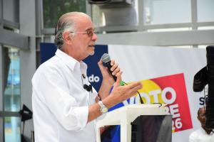 Eduardo Verano, gobernador del Atlántico.