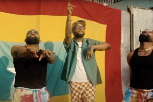 La historia detrás de ‘Suena Buscapié’, el nuevo sencillo de Criss y Ronny para las Fiestas de Independencia 