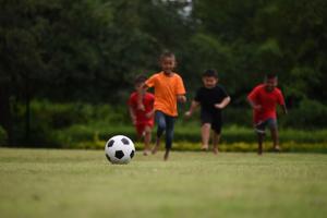 Niño llora al ser fichado por Atlético Nacional (imagen de referencia)