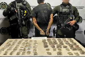 Capturado alias Ron Compuesto con más de 100 dosis de marihuana en Villanueva, Bolívar 