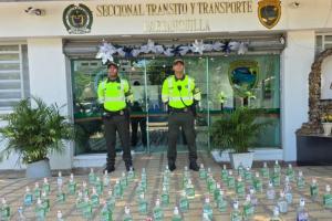 Incautan 189 botellas de licor de contrabando en el corredor portuario de Barranquilla