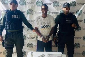 Hombre que desenfundó arma de fuego contra policías en Mompox fue capturado  