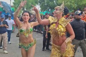 Ana del Castillo y La Valdiri 