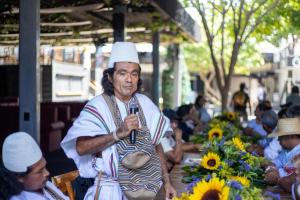 Santa Marta instala por primera vez la ‘Mesa de la No Violencia’ con los siete pueblos indígenas de la Sierra Nevada