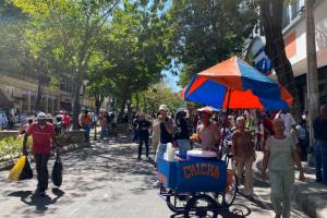 Aumento del salario mínimo divide opiniones en Barranquilla