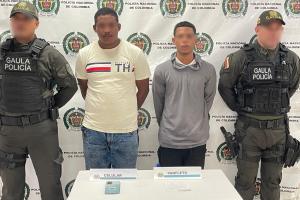 Con panfletos amenazantes capturaron a dos hombres en Cartagena 