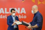 gobernador del Magdalena entrega plan de mejoramiento de salud a Contraloría 