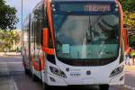 Bus de Transcaribe se incendia en vía pública Bus de Transcaribe se incendia en vía pública