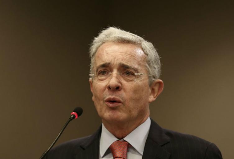 El exsenador Álvaro Uribe Vélez