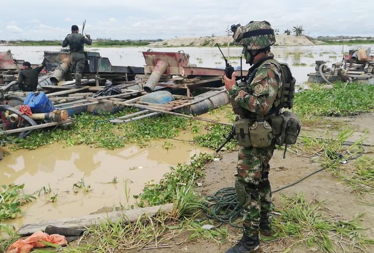 Referencia fuerza pública en Nechí, Antioquia.