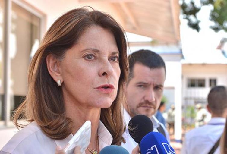 Vicepresidenta advirtió que el gobierno está decidido a acabar el narcotráfico y la corrupción