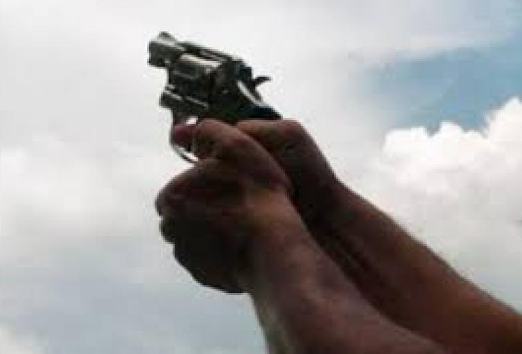 Esta persona fue capturada y el arma de fuego decomisada