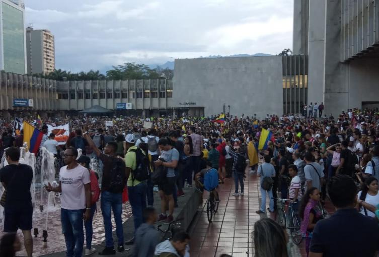 Cacerolazo Cali
