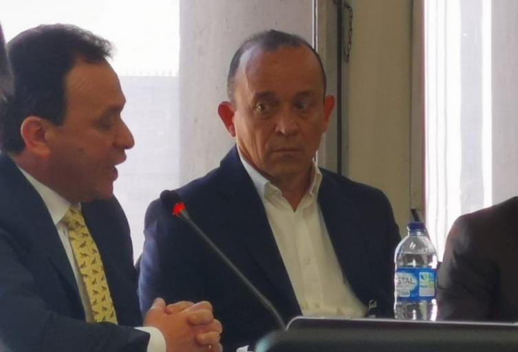 Se reanuda juicio contra Santiago Uribe