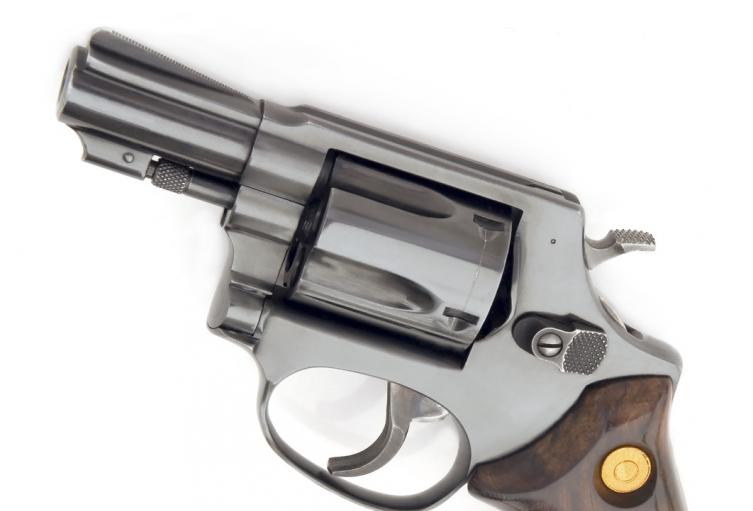 Pistola/ Revolver