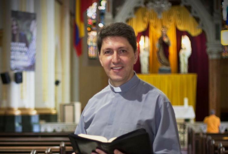 Vaticano suspendió de manera cautelar al sacerdote antioqueño, Carlos Yepes Vargas Vaticano suspendió de manera cautelar al sacerdote antioqueño, Carlos Yepes Vargas