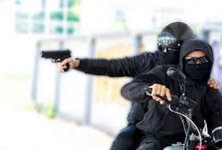 Referencia de sicarios en moto