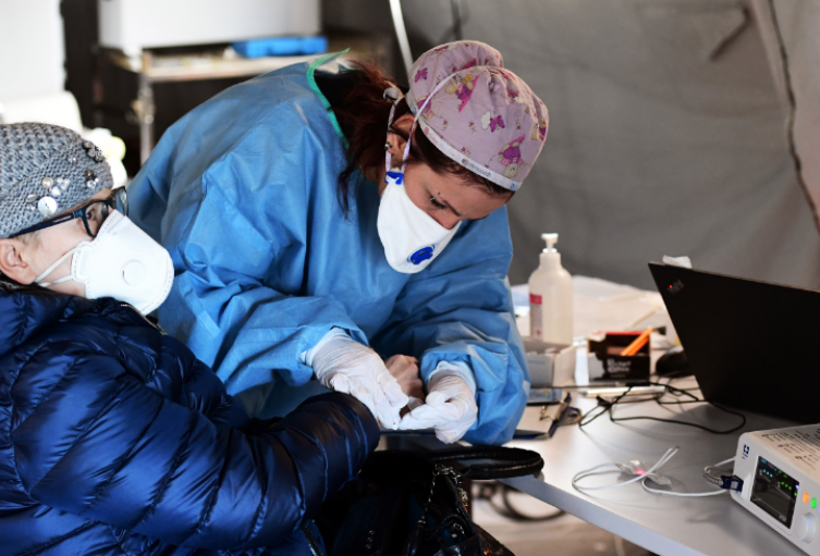 El país ascendió a 862.158 casos de coronavirus.