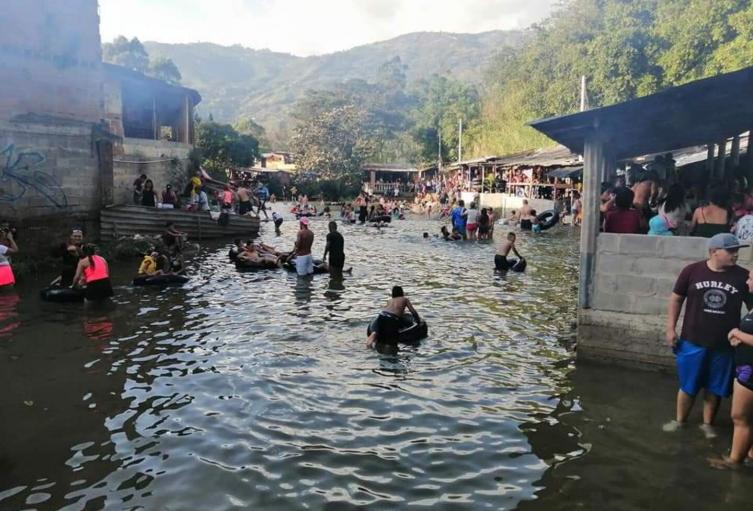 Charcos de Barbosa, Antioquia.