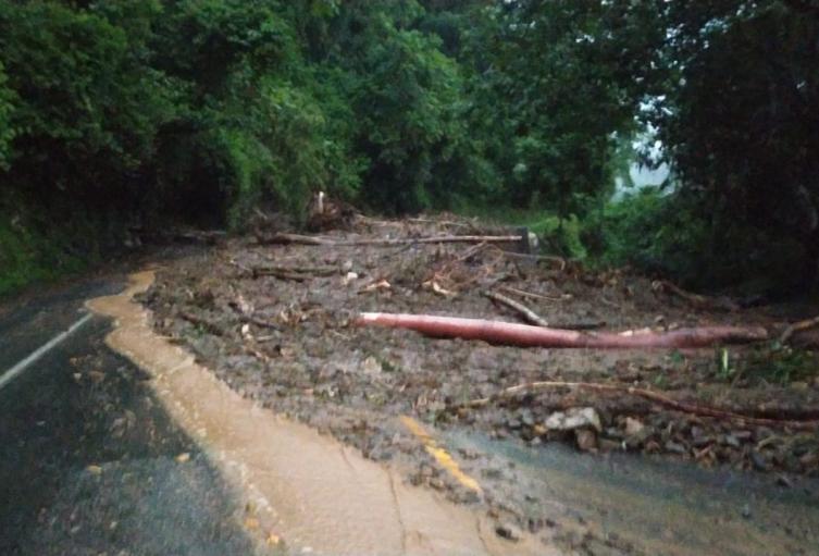 Las fuertes precipitaciones han generado el cierre de otras vías del departamento.