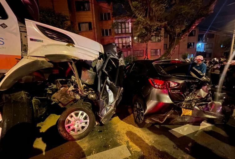 Así quedó el vehículo recolector de basuras. 