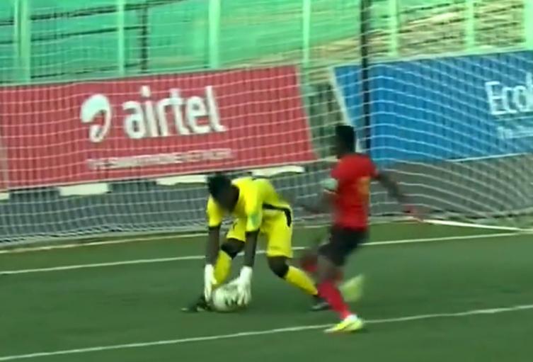 CAPTURA de pantalla Uganda vs Kenia