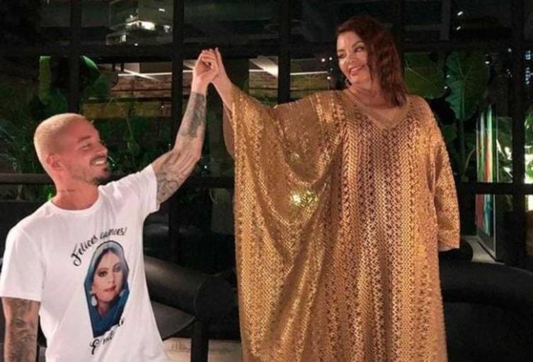 J Balvin y su madre, Alba Mery Balvin.