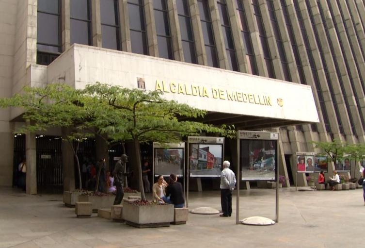 Los ataques se habrían generado de forma reiterativa contra el periódico El Colombiano y al portal IFM Noticias.