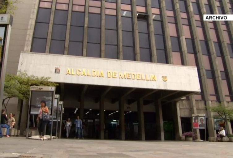 Los procesados habrían cometido irregularidades en la venta de un predio en La Mayorista.
