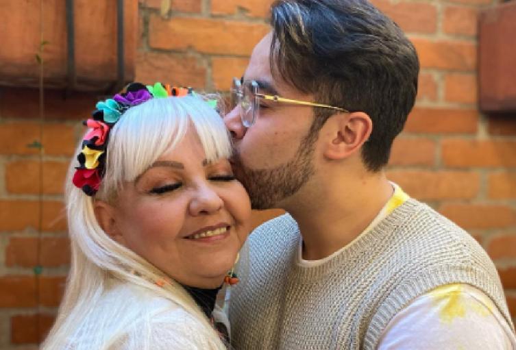 Gorda Fabiola y su hijo