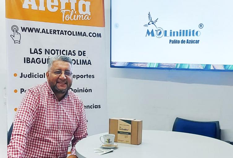 Marlio Silva emprendedor Molinillito,  palito de azúcar