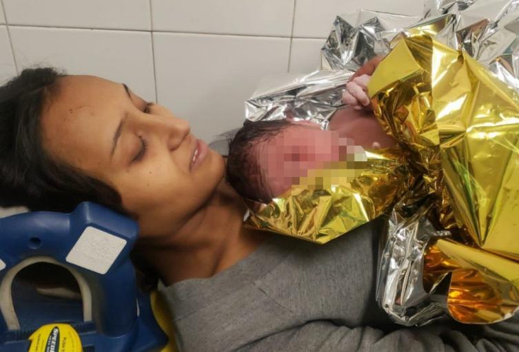[Fotos] Impactante: Un bebé nació en el Metro de Medellín