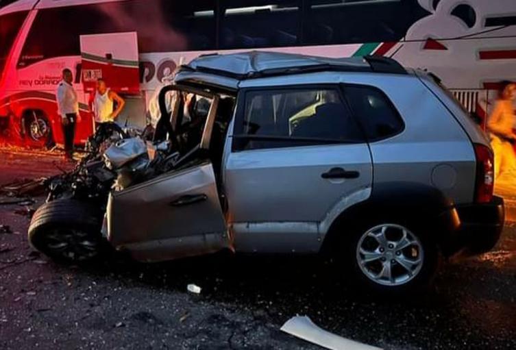 Vehículo en el que se movilizaban las víctimas del fatal accidente en Tarazá, Antioquia.