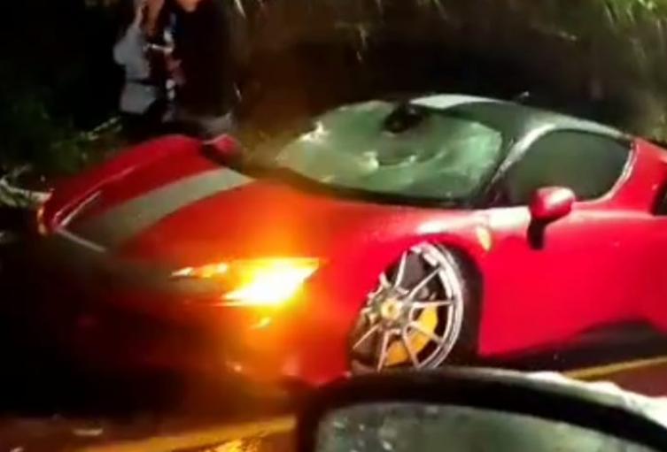 Accidente de tránsito en la via Medellín - Bogotá 