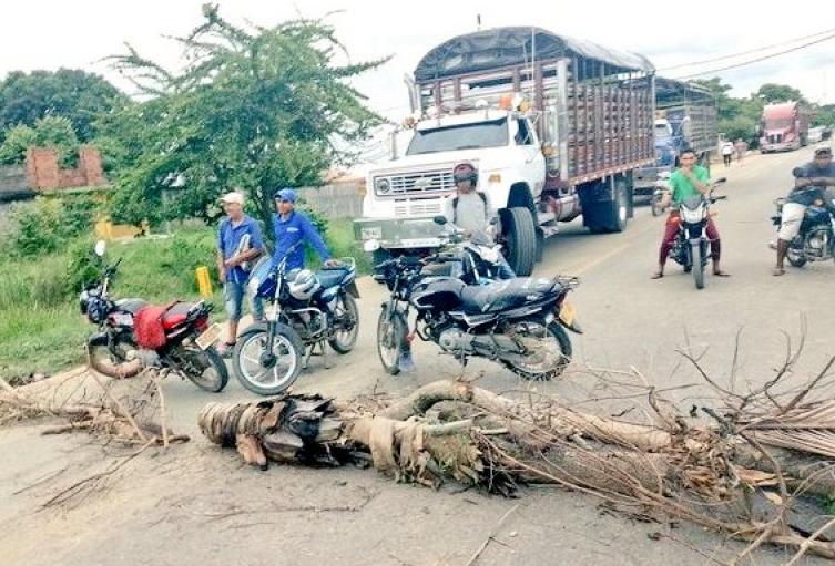 Bloqueos vías Antioquia