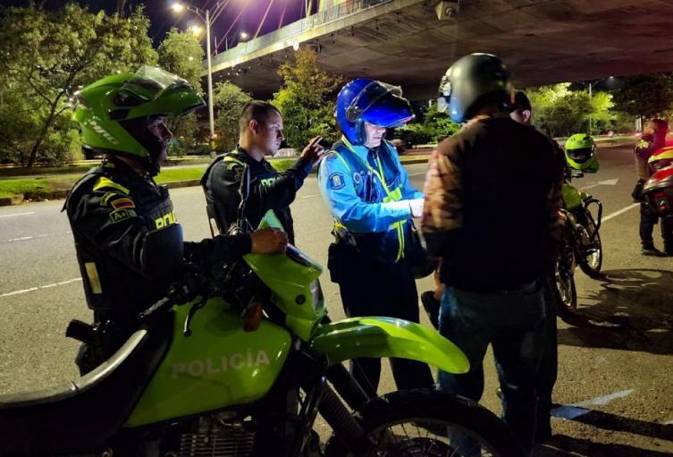 Agentes de tránsito en Medellín