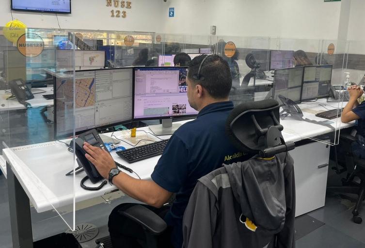 97 mil llamadas con insultos y bromas recibieron las autoridades en Medellín a través de la línea de emergencias