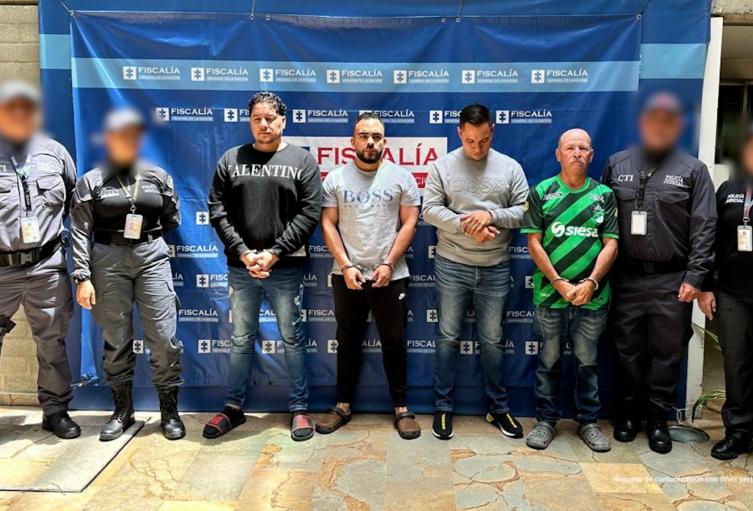 Imputan cargos contra falsos brujos 