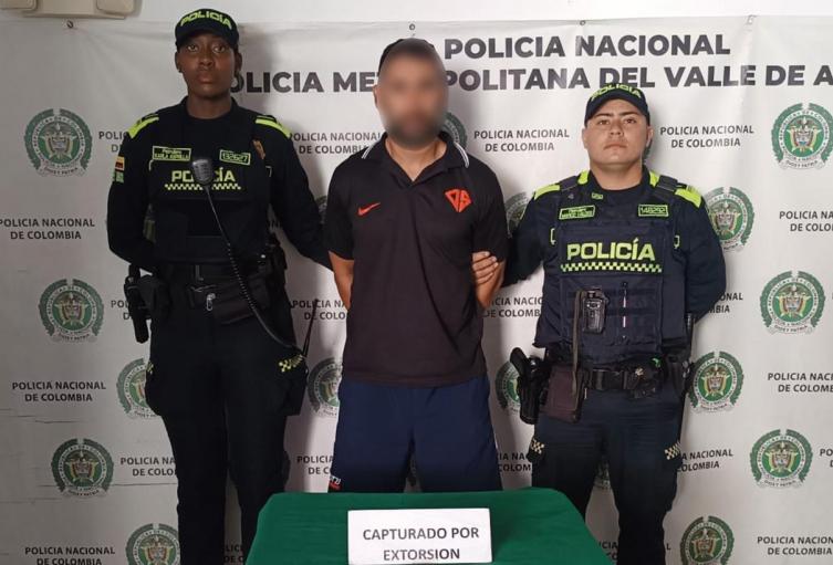 Capturado en flagrancia: Exigía dinero por celular de alta gama robado en Medellín 
