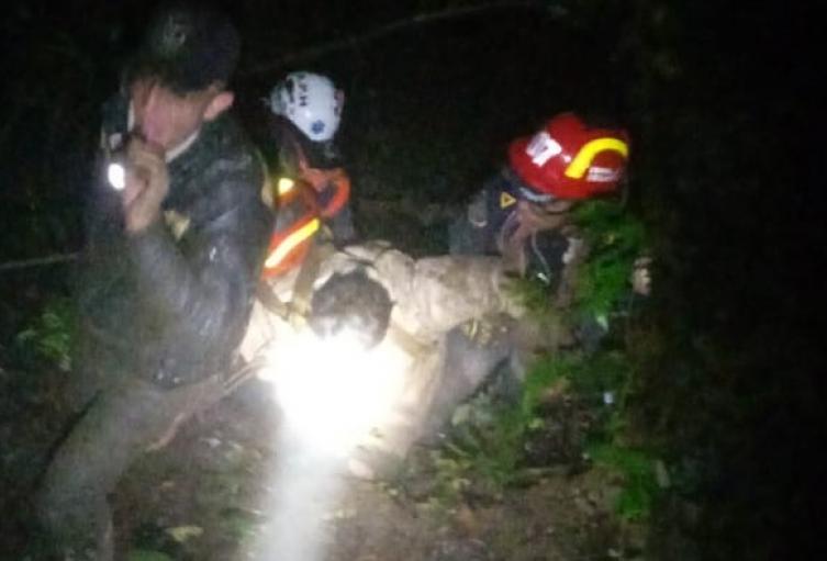 Rescate de tres personas en La Ceja, oriente antioqueño