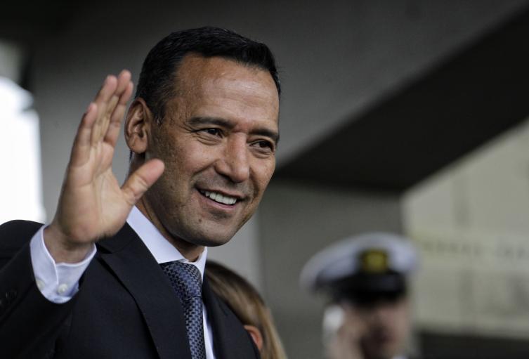 Pedro Sánchez, Ministro de Defensa