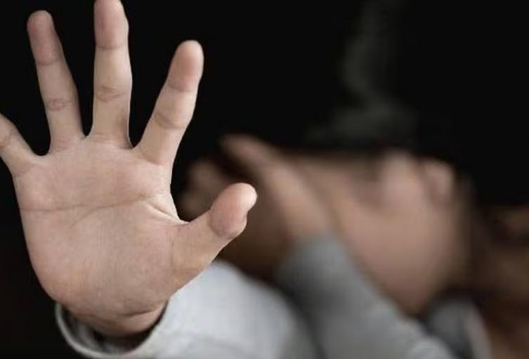 Buscan a sujeto que abusó de una niña de 14 años en Planadas