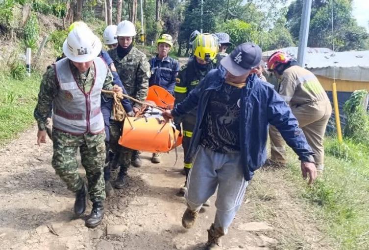 Rescatan otro cadáver: ya son 14 los cuerpos hallados en la tragedia de Bello