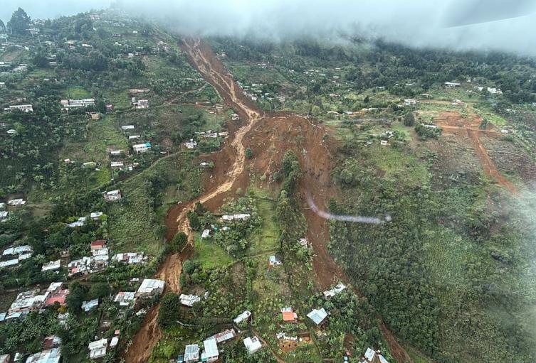 Emergencia en el barrio El Pinar en Bello