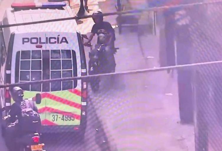 Capturan en Medellín a hombre que fingía pinchazos de llantas para robar conductores 